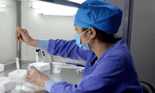 试管婴儿的步骤和费用_三代试管筛查囊胚概率_北京试管婴儿医院取卵手术具体
